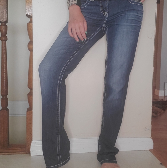 Bootcut Jeans - Picture 8 of 11